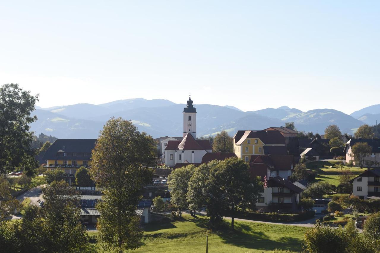 Fruehstueckspension Wiesenhaus Miesenbach  Eksteriør bilde